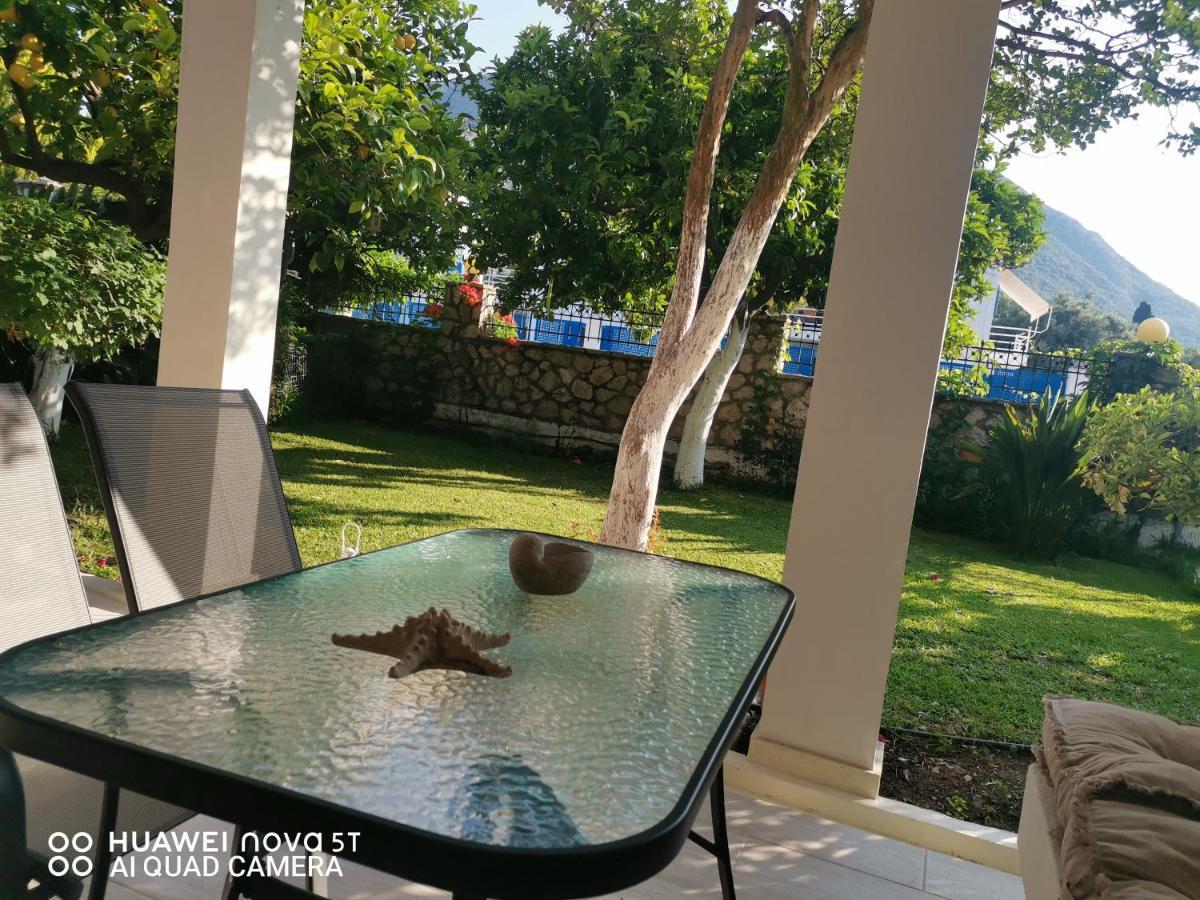Nely'S Luxury Home นีดรี ภายนอก รูปภาพ
